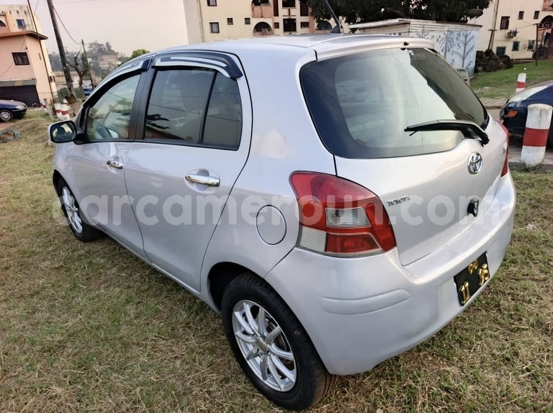 Big with watermark toyota vitz central cameroon yaounde 21763