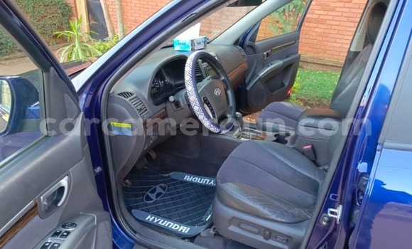 Buy Used Hyundai Santa Fe Blue Car in Yaounde in Central Cameroon Buy Used Hyundai Santa Fe Blue Car in Yaounde in Central Cameroon