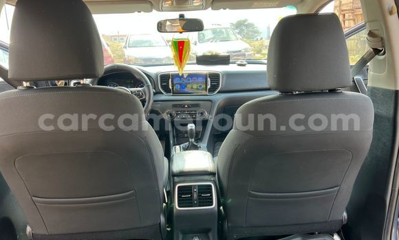 Buy Used Kia Sportage Black Car in Yaounde in Central Cameroon Buy Used Kia Sportage Black Car in Yaounde in Central Cameroon