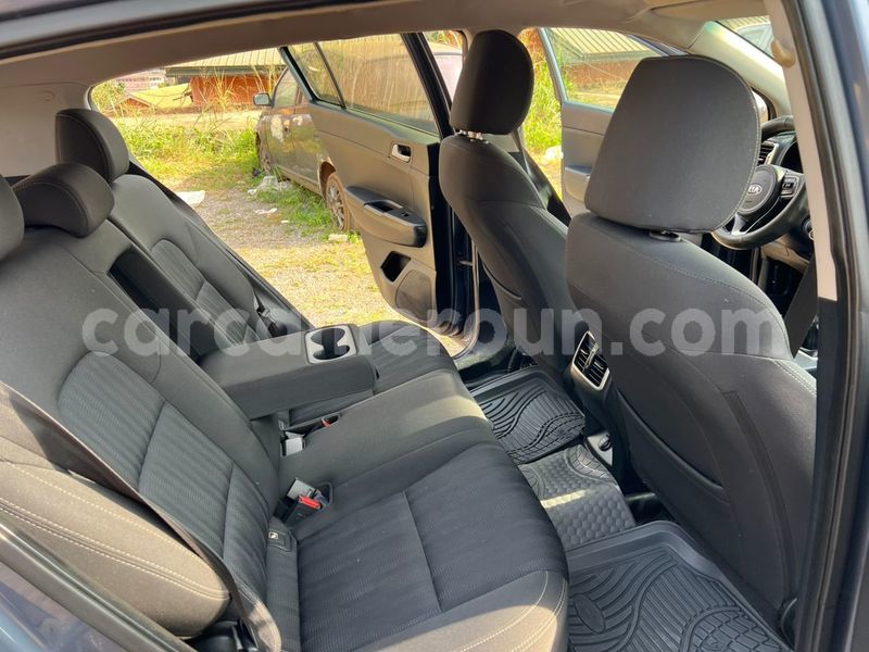 Big with watermark kia sportage central cameroon yaounde 21766