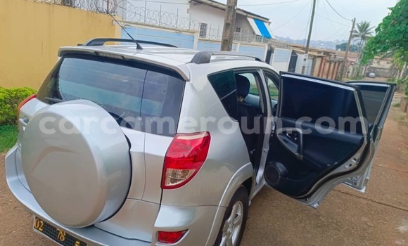 Buy Used Toyota RAV4 Silver Car in Yaounde in Central Cameroon Buy Used Toyota RAV4 Silver Car in Yaounde in Central Cameroon