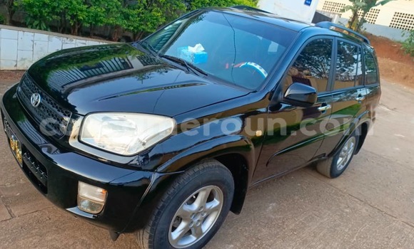 Acheter Occasion Voiture Toyota RAV4 Noir à Yaoundé, Central Cameroon
