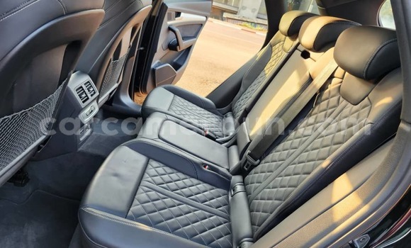 Acheter Occasion Voiture Audi Q5 Noir à Yaoundé, Central Cameroon Acheter Occasion Voiture Audi Q5 Noir à Yaoundé, Central Cameroon