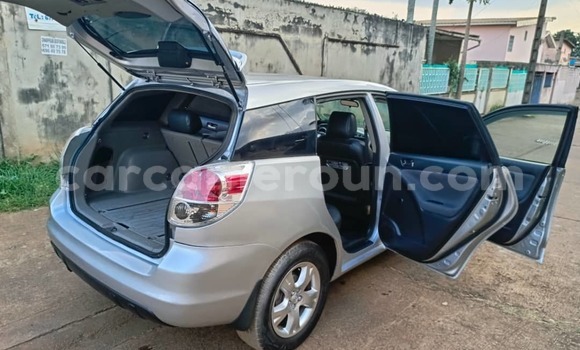 Buy Used Toyota Matrix Silver Car in Yaounde in Central Cameroon Buy Used Toyota Matrix Silver Car in Yaounde in Central Cameroon
