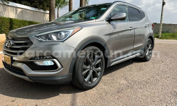 Buy Used Hyundai Santa Fe Silver Car in Yaounde in Central Cameroon Buy Used Hyundai Santa Fe Silver Car in Yaounde in Central Cameroon