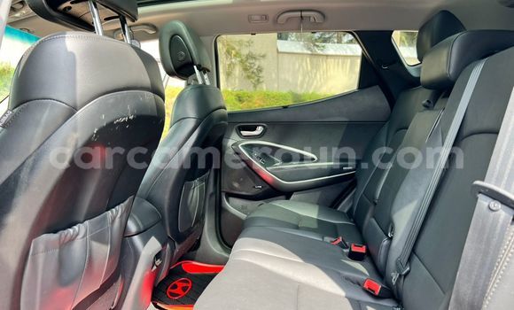 Buy Used Hyundai Santa Fe Silver Car in Yaounde in Central Cameroon Buy Used Hyundai Santa Fe Silver Car in Yaounde in Central Cameroon
