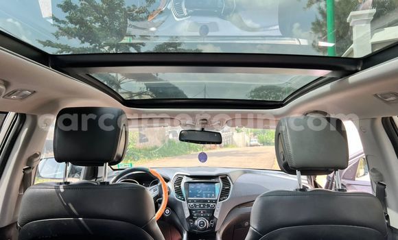 Buy Used Hyundai Santa Fe Silver Car in Yaounde in Central Cameroon Buy Used Hyundai Santa Fe Silver Car in Yaounde in Central Cameroon