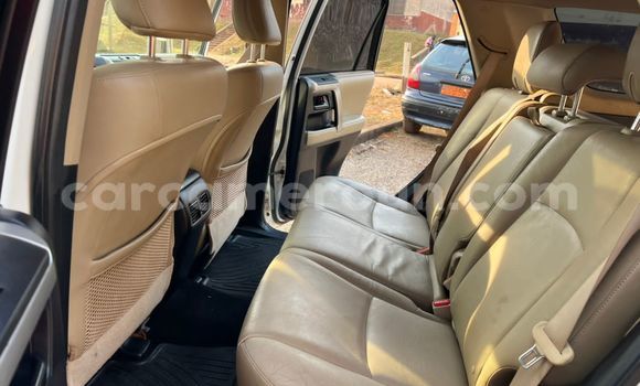 Acheter Occasion Voiture Toyota 4Runner Blanc à Yaoundé, Central Cameroon Acheter Occasion Voiture Toyota 4Runner Blanc à Yaoundé, Central Cameroon