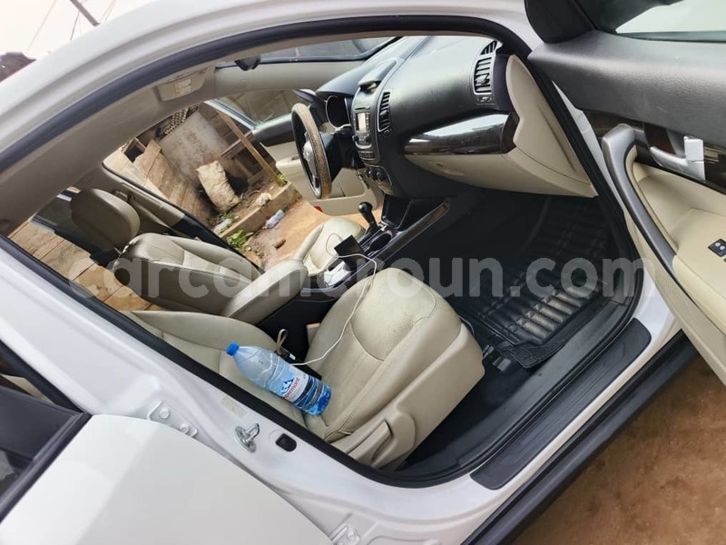 Big with watermark kia sorento central cameroon yaounde 21799