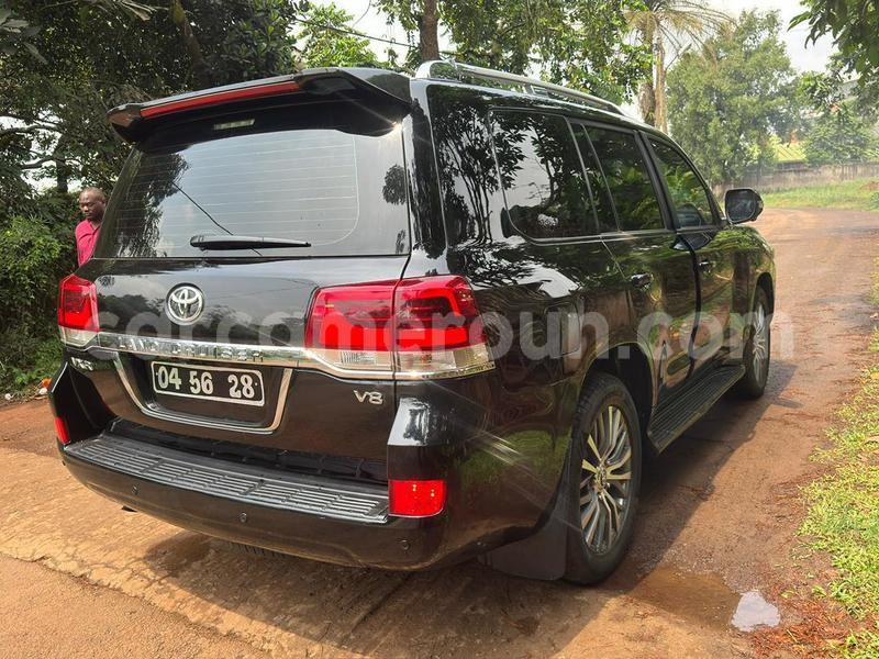 Big with watermark toyota land cruiser central cameroon yaounde 21800
