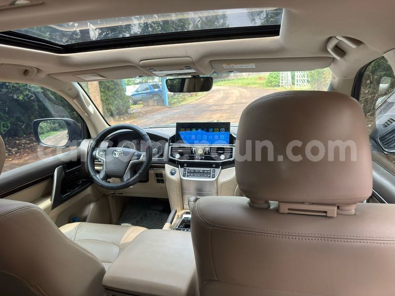 Big with watermark toyota land cruiser central cameroon yaounde 21800