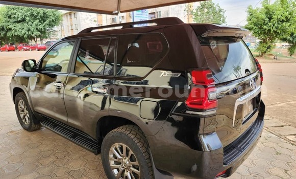 Acheter Occasion Voiture Toyota Prado Noir à Yaoundé, Central Cameroon Acheter Occasion Voiture Toyota Prado Noir à Yaoundé, Central Cameroon