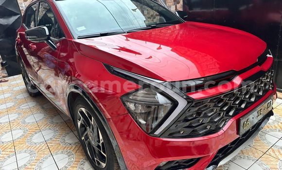 Acheter Occasion Voiture Kia Sportage Rouge à Yaoundé, Central Cameroon Acheter Occasion Voiture Kia Sportage Rouge à Yaoundé, Central Cameroon