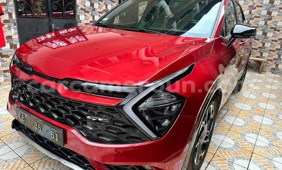 Acheter Occasion Voiture Kia Sportage Rouge à Yaoundé, Central Cameroon Acheter Occasion Voiture Kia Sportage Rouge à Yaoundé, Central Cameroon