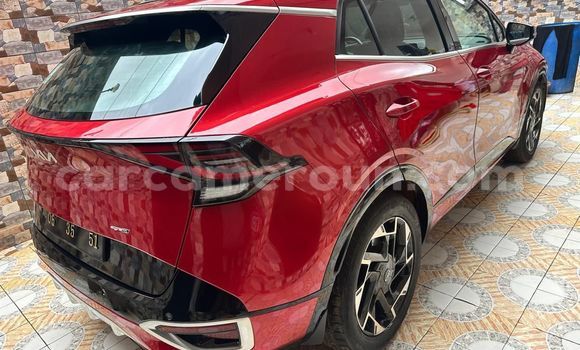 Acheter Occasion Voiture Kia Sportage Rouge à Yaoundé, Central Cameroon Acheter Occasion Voiture Kia Sportage Rouge à Yaoundé, Central Cameroon