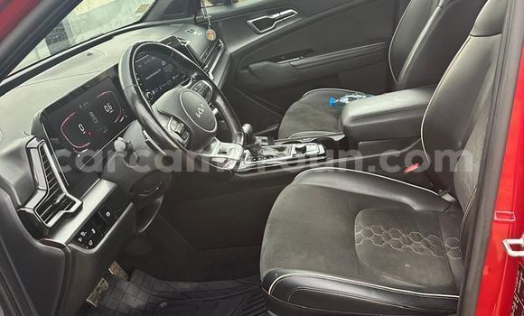 Acheter Occasion Voiture Kia Sportage Rouge à Yaoundé, Central Cameroon Acheter Occasion Voiture Kia Sportage Rouge à Yaoundé, Central Cameroon