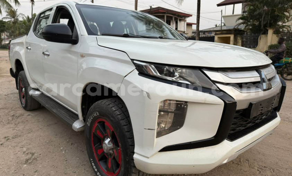 Acheter Neuf Voiture Mitsubishi L200 Blanc à Douala, Littoral Cameroon Acheter Neuf Voiture Mitsubishi L200 Blanc à Douala, Littoral Cameroon