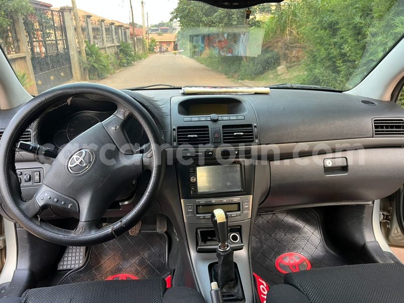 Big with watermark toyota avensis central cameroon yaounde 21813