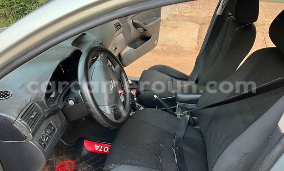 Acheter Occasion Voiture Toyota Avensis Gris à Yaoundé, Central Cameroon Acheter Occasion Voiture Toyota Avensis Gris à Yaoundé, Central Cameroon