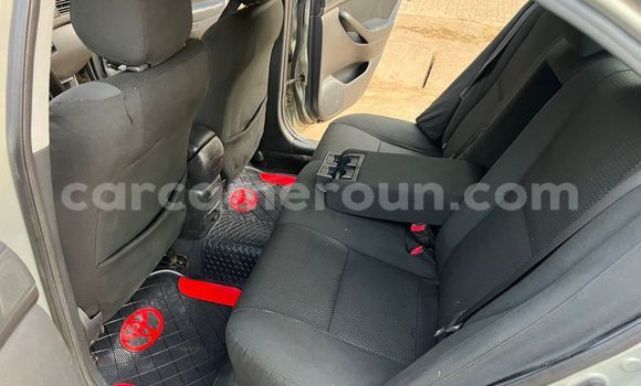 Acheter Occasion Voiture Toyota Avensis Gris à Yaoundé, Central Cameroon Acheter Occasion Voiture Toyota Avensis Gris à Yaoundé, Central Cameroon