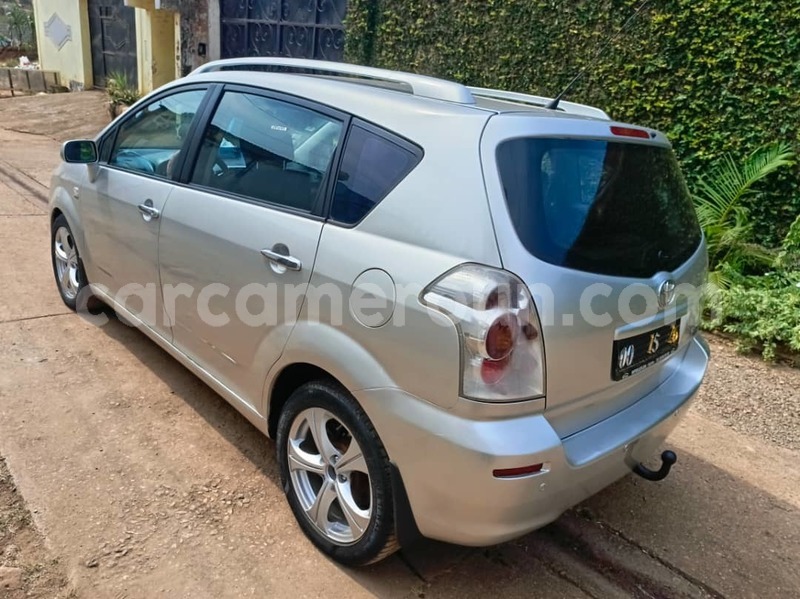 Big with watermark toyota corolla verso central cameroon yaounde 21817