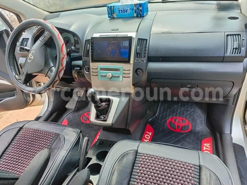 Big with watermark toyota corolla verso central cameroon yaounde 21817