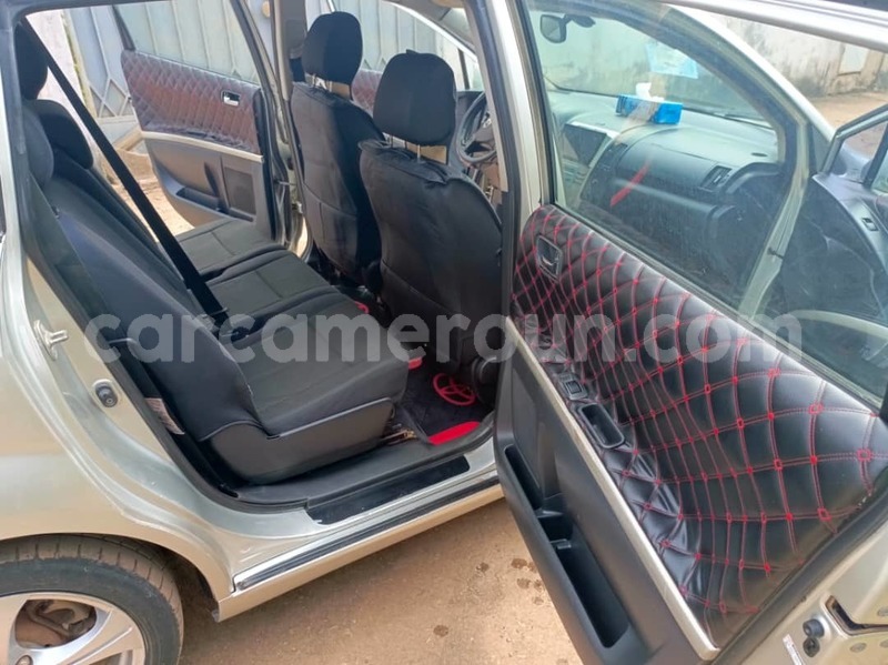 Big with watermark toyota corolla verso central cameroon yaounde 21817