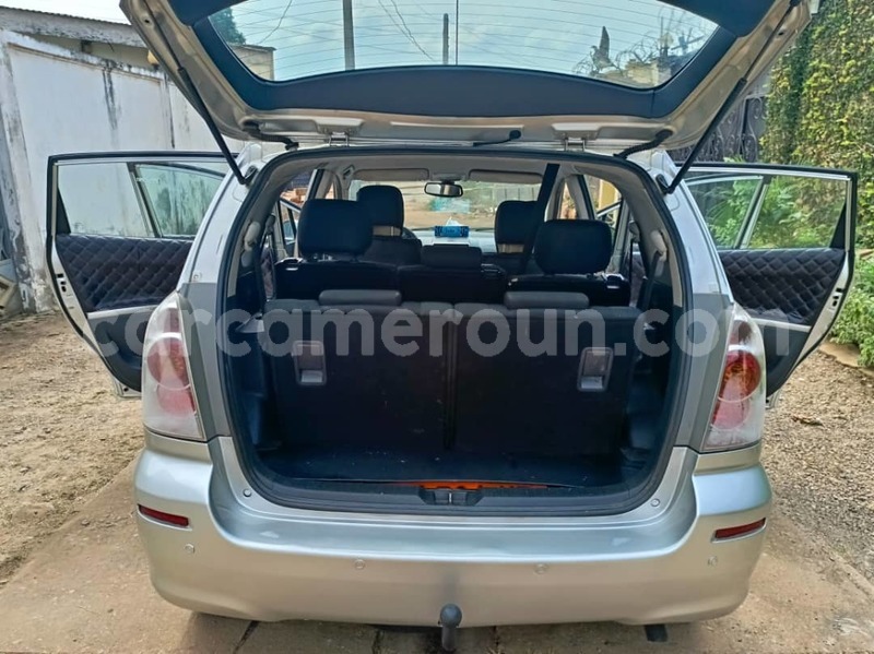 Big with watermark toyota corolla verso central cameroon yaounde 21817