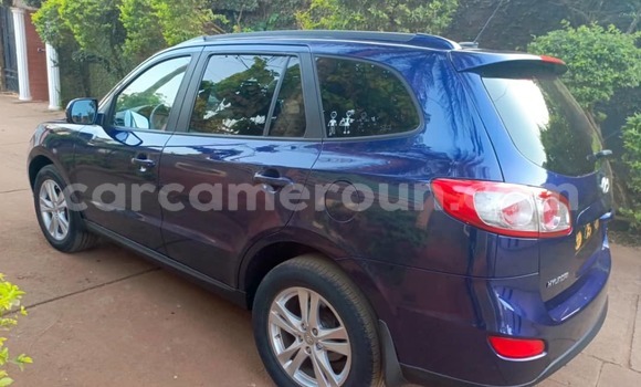 Acheter Occasion Voiture Hyundai Santa Fe Bleu à Yaoundé, Central Cameroon Acheter Occasion Voiture Hyundai Santa Fe Bleu à Yaoundé, Central Cameroon