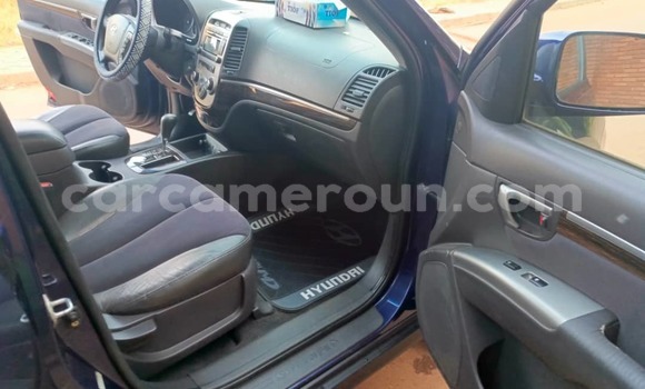Acheter Occasion Voiture Hyundai Santa Fe Bleu à Yaoundé, Central Cameroon Acheter Occasion Voiture Hyundai Santa Fe Bleu à Yaoundé, Central Cameroon