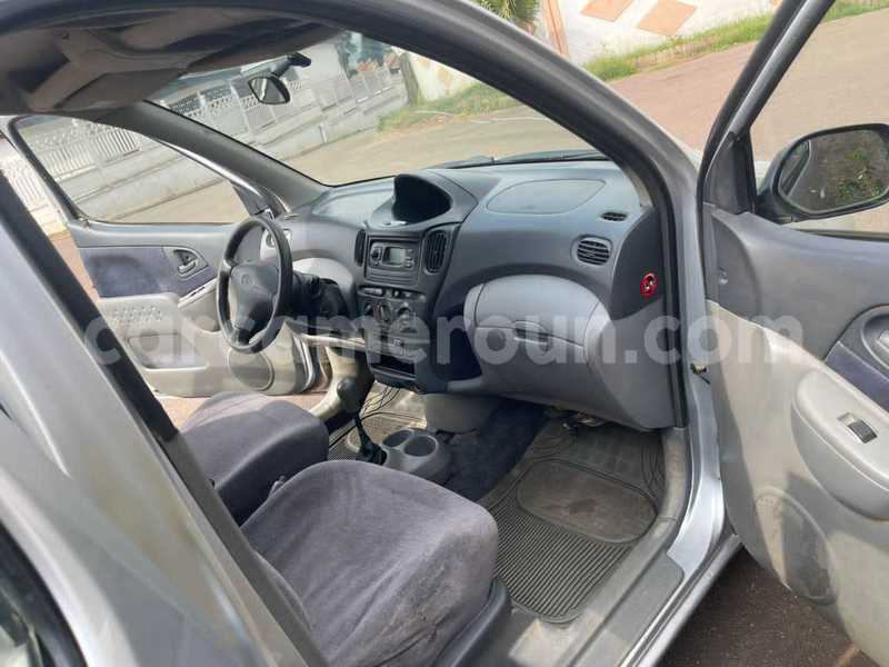 Big with watermark toyota yaris verso central cameroon yaounde 21821