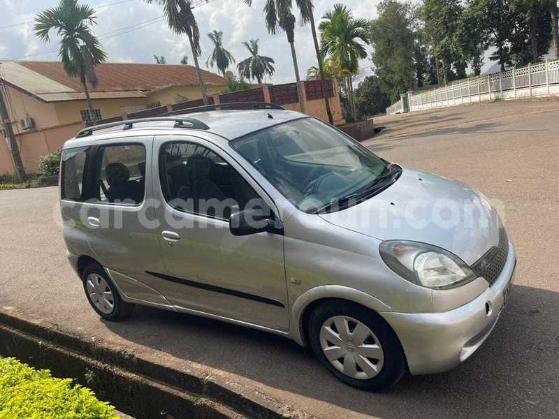 Big with watermark toyota yaris verso central cameroon yaounde 21821