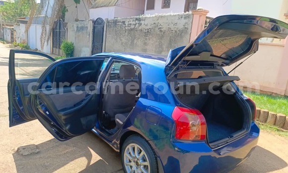 Acheter Occasion Voiture Toyota Corolla Bleu à Yaoundé, Central Cameroon Acheter Occasion Voiture Toyota Corolla Bleu à Yaoundé, Central Cameroon
