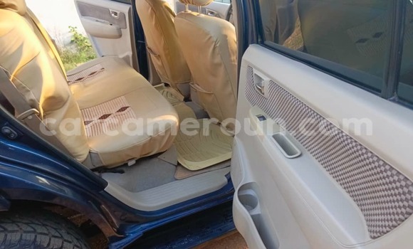 Sayi Na hannu Toyota Fortuner Black Mota in Yaounde a Babban Kamaru Sayi Na hannu Toyota Fortuner Black Mota in Yaounde a Babban Kamaru