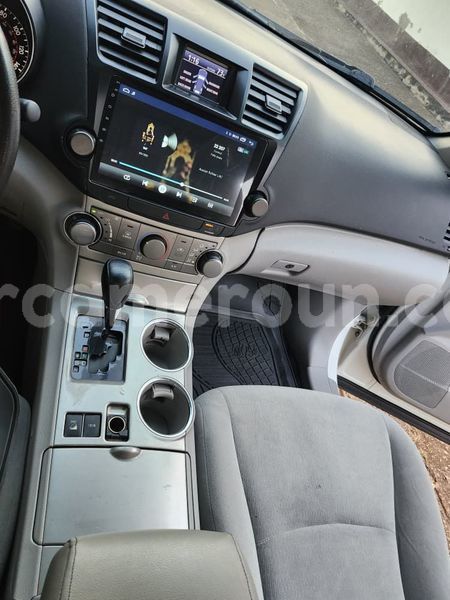 Big with watermark toyota highlander central cameroon yaounde 21827