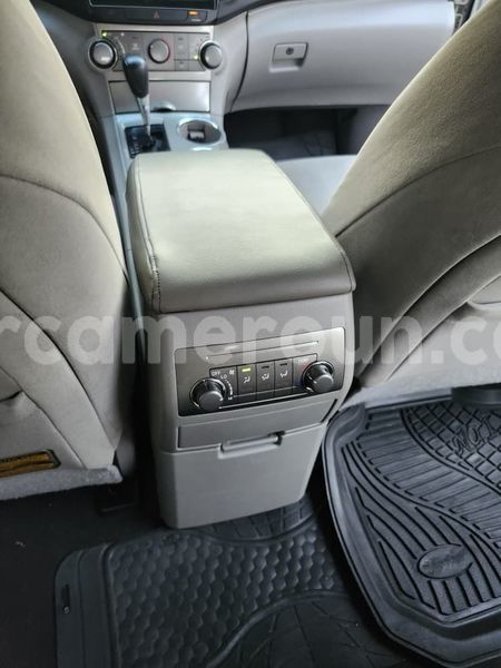 Big with watermark toyota highlander central cameroon yaounde 21827