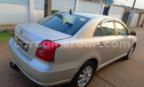 Acheter Occasion Voiture Toyota Avensis Gris à Yaoundé, Central Cameroon Acheter Occasion Voiture Toyota Avensis Gris à Yaoundé, Central Cameroon