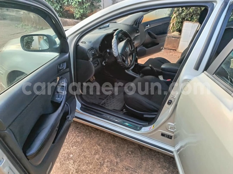 Big with watermark toyota avensis central cameroon yaounde 21828
