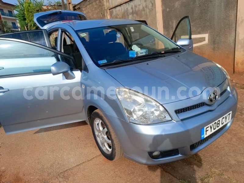 Big with watermark toyota corolla verso central cameroon yaounde 21831