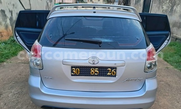 Acheter Occasion Voiture Toyota Matrix Bleu à Yaoundé, Central Cameroon Acheter Occasion Voiture Toyota Matrix Bleu à Yaoundé, Central Cameroon