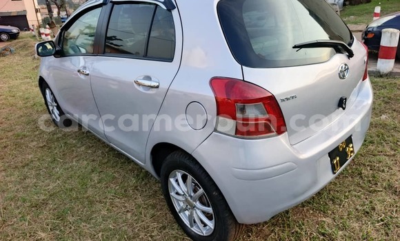 Acheter Occasion Voiture Toyota Vitz Beige à Yaoundé, Central Cameroon Acheter Occasion Voiture Toyota Vitz Beige à Yaoundé, Central Cameroon
