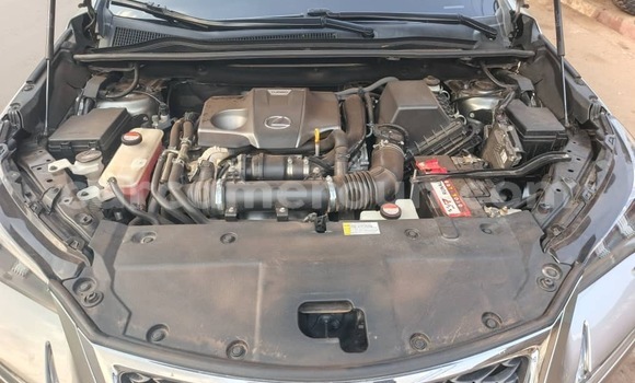 Sayi Imported Lexus NX Azurfa Mota in Douala a Ƙasar Kamaru Sayi Imported Lexus NX Azurfa Mota in Douala a Ƙasar Kamaru