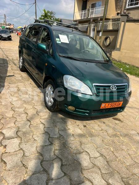 Big with watermark toyota avensis verso littoral cameroon douala 21840
