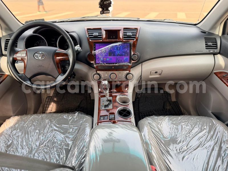 Big with watermark toyota highlander central cameroon yaounde 21841