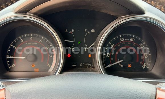 Sayi Sabo Toyota Highlander White Mota in Yaounde a Babban Kamaru Sayi Sabo Toyota Highlander White Mota in Yaounde a Babban Kamaru