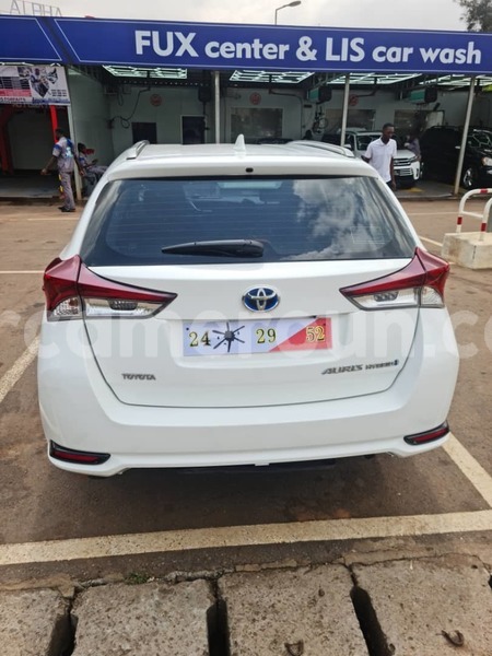 Big with watermark toyota auris central cameroon yaounde 21847