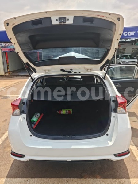 Big with watermark toyota auris central cameroon yaounde 21847