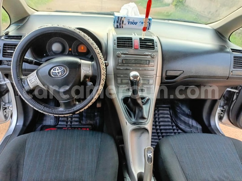 Big with watermark toyota auris central cameroon yaounde 21848