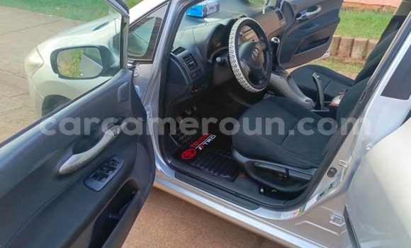Acheter Occasion Voiture Toyota Auris Gris à Yaoundé, Central Cameroon Acheter Occasion Voiture Toyota Auris Gris à Yaoundé, Central Cameroon