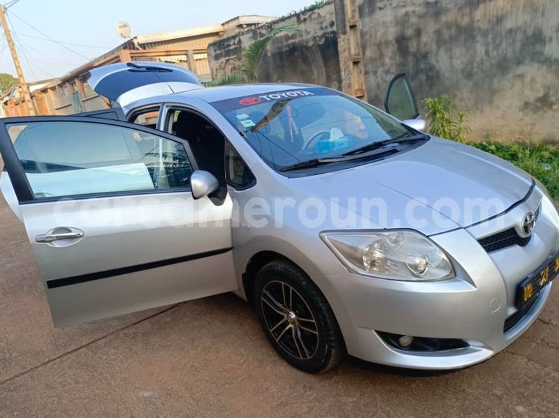 Big with watermark toyota auris central cameroon yaounde 21848